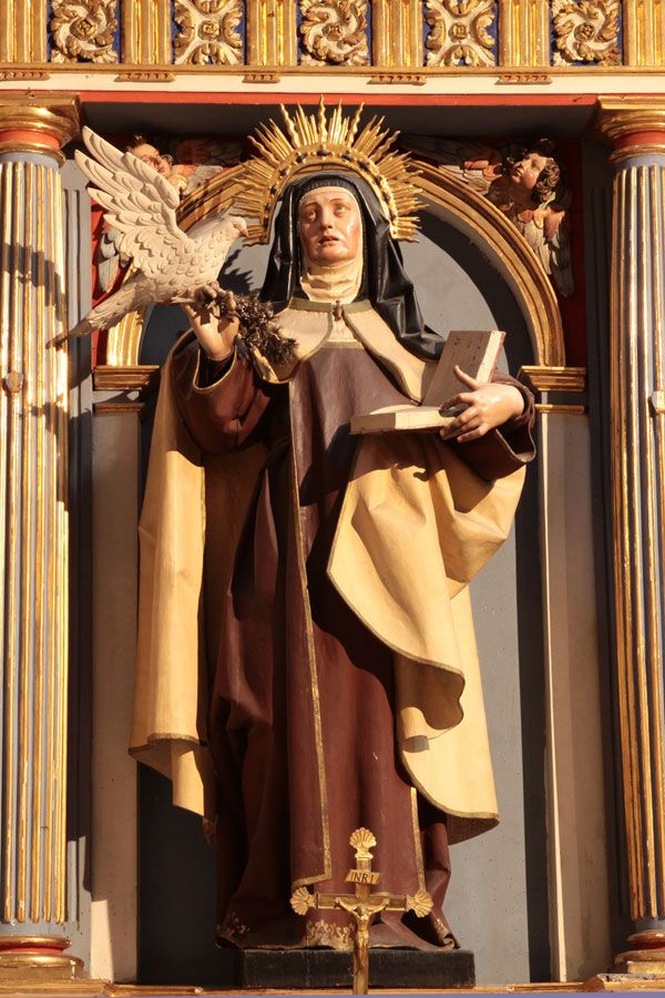 Santa Teresa inspirada por el Espíritu Santo en Carmelitas Descalzas, Sepulcro de santa Teresa